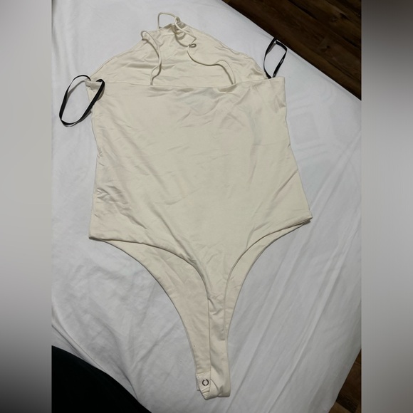 cream white bodysuit - Picture 2 of 3